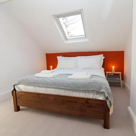 度假居 Tate 惠特比